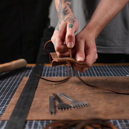 Moonster Genuine Leather Sheets for Crafts, Tooling Leather Sheet 12"x24" – Full Grain Buffalo Leather Fabric, Leather Crafting Kit, Veg Tan Leather for Leather Craft with 36" Cord – Soft Brown