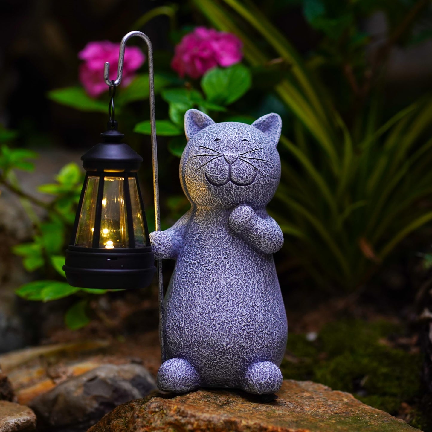 Qeeman Garden Decor Solar Statues: Mothers Day Birthday Gifts for Mom Grandma Women Sister Wife Lady Lover - Front Patio Balcony Yard Art Lawn Ornaments Porch Outdoor Outside Decorations (Cat)