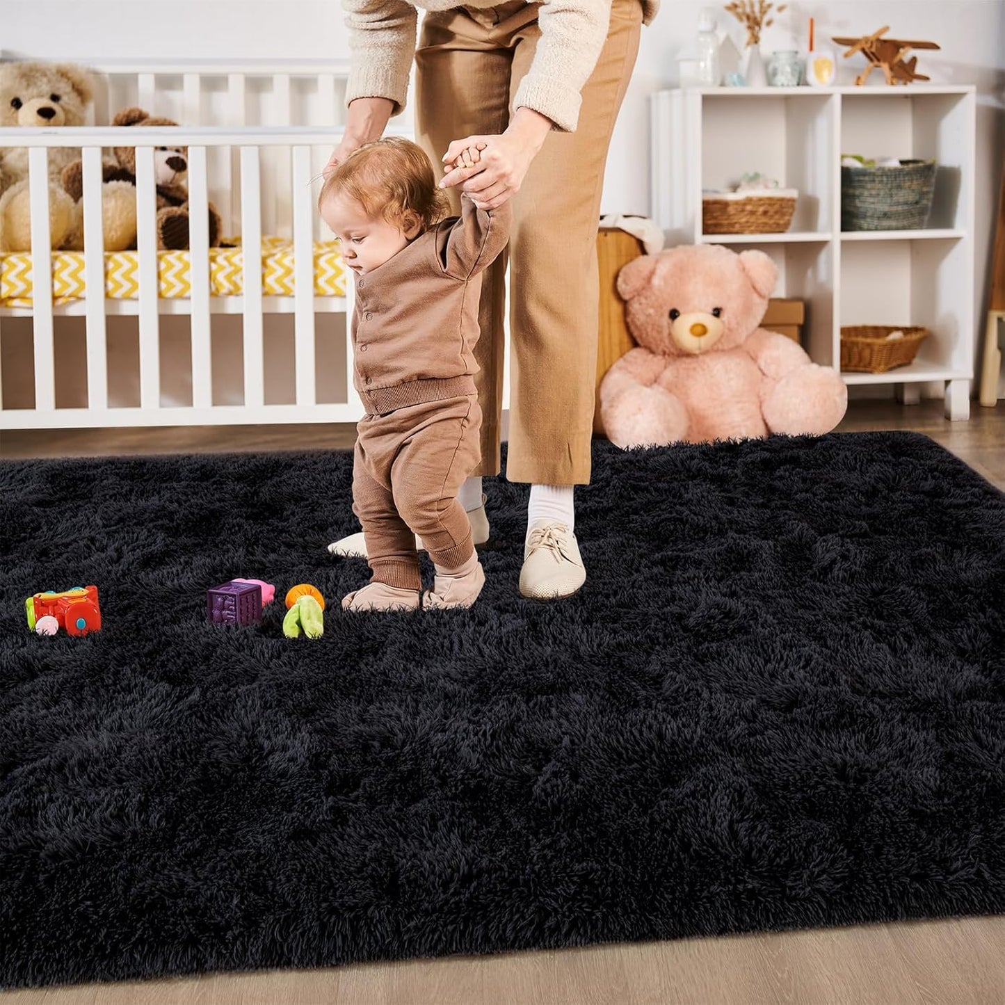 Merelax Soft Area Rug for Livingroom Bedroom, Machine Washable 4x6 Black Rugs Fluffy Shaggy Bedside Rug, Non Slip Indoor Carpet for Nursery Kids Room Home Decor Aesthetic