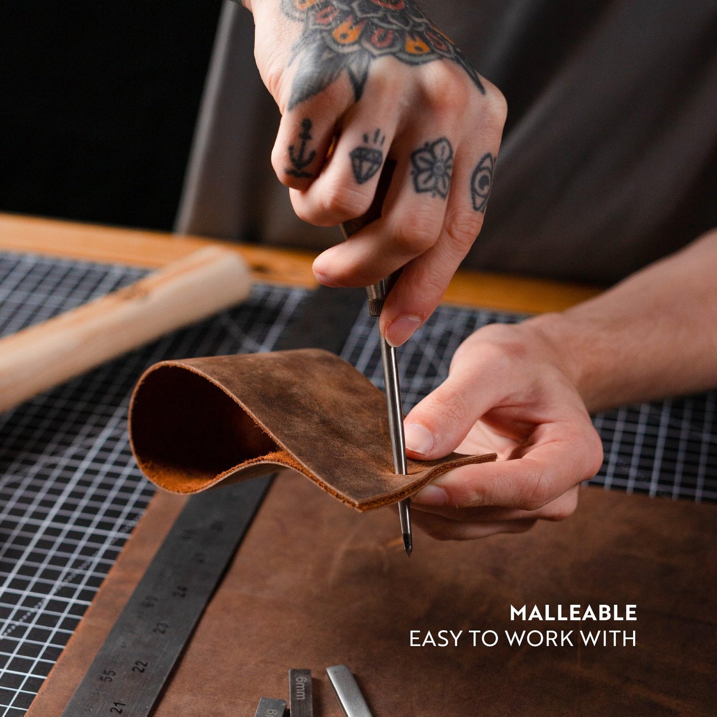 Moonster Genuine Leather Sheets for Crafts, Tooling Leather Sheet 12"x24" – Full Grain Buffalo Leather Fabric, Leather Crafting Kit, Veg Tan Leather for Leather Craft with 36" Cord – Soft Brown