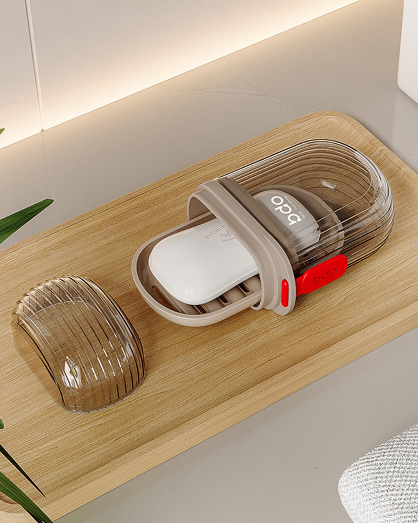 PEISAINOX Travel Soap Case, Leakproof Soap Container with Lid, Portable Bar Soap Holder for Traveling, Soap Dish for Bathroom, Shower, Gym, School, Camping, Vacation, Outdoor-Transparent-Black