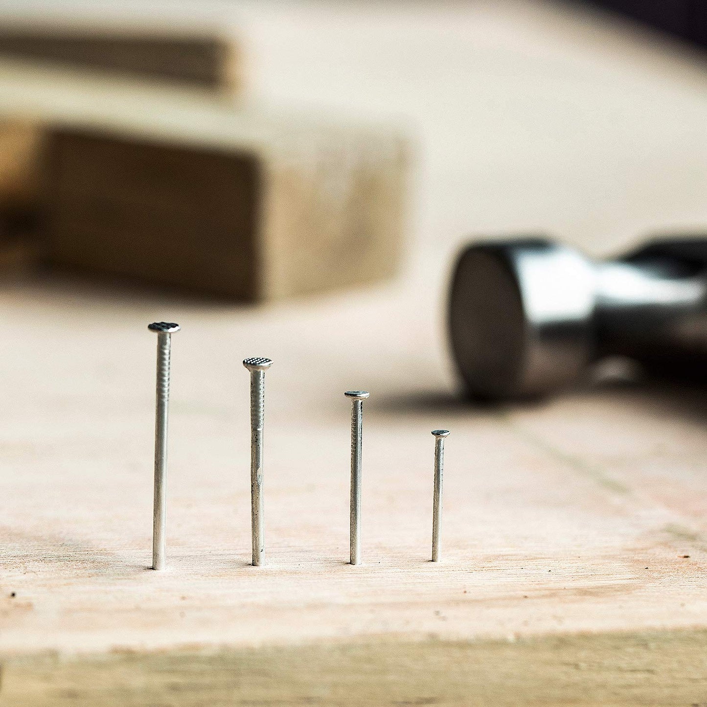 Mr. Pen- Nail Assortment Kit, 600 Pcs, 4 Sizes, Silver, Small Nails for Hanging Pictures, Finishing Nails, Gold Wall Nails for Hanging, Pin Nails, Hardware Nails, Assorted Nails, Galvanized Nails