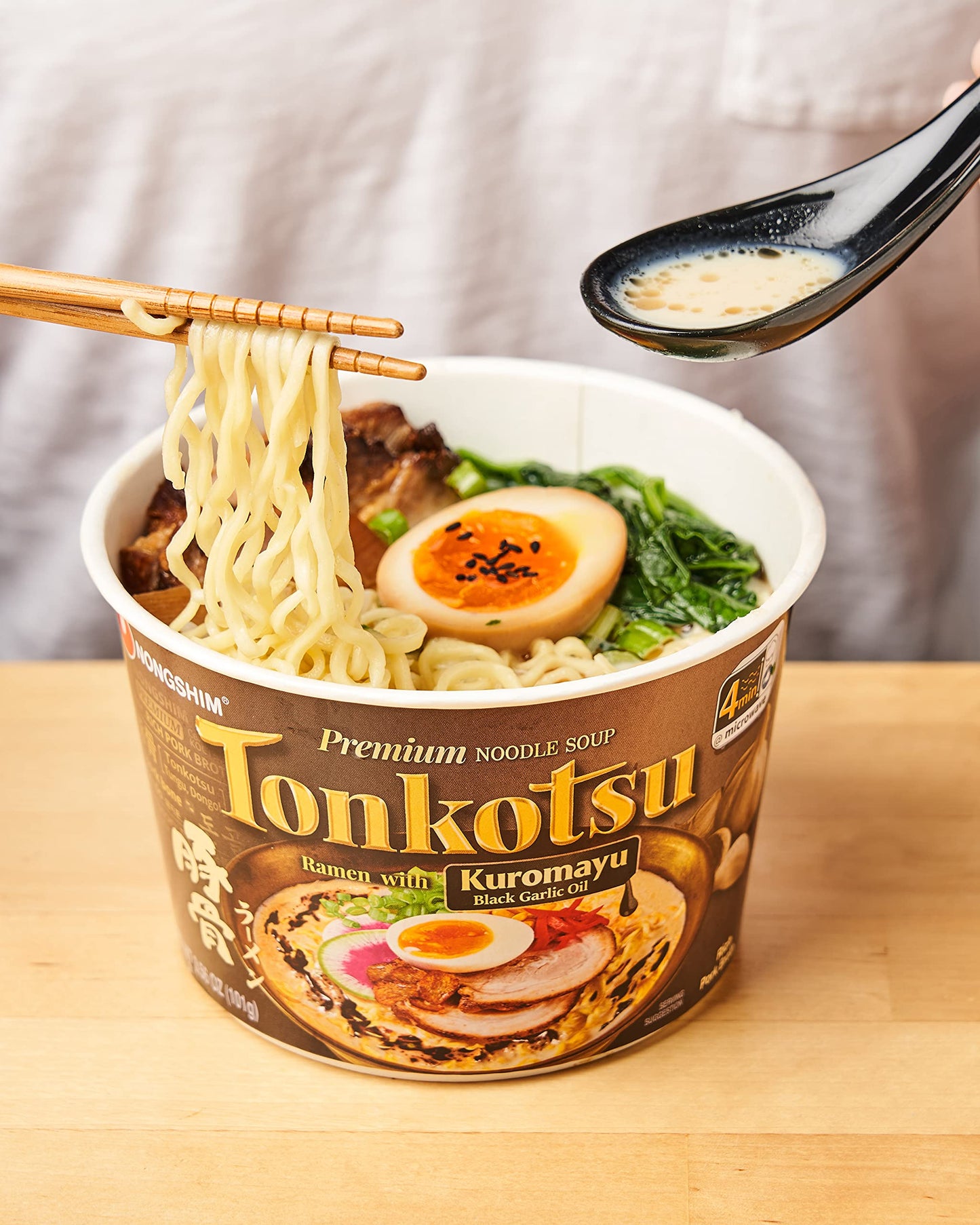 Nongshim Tonkotsu Ramen with Kuromayu Noodle Big Bowl, 3.56 Ounce (Pack Of 6)