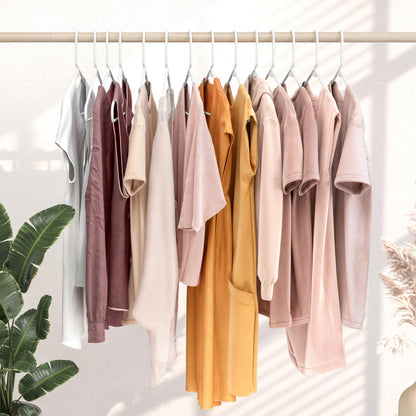 Plastic Hangers 50 Pack White - Clothes Hangers - Makes The Perfect Coat Hanger and General Space Saving Clothes Hangers for Closet - Percheros Ganchos para Colgar Ropa Hangars