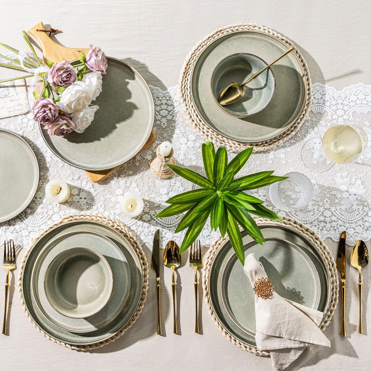 AmorArc Ceramic Dinnerware Sets,Round Reactive Glaze Stoneware Plates and Bowls Set,Highly Scratch Resistant | Dishwasher & Microwave Safe Dishes,Service for 6 (18pc)