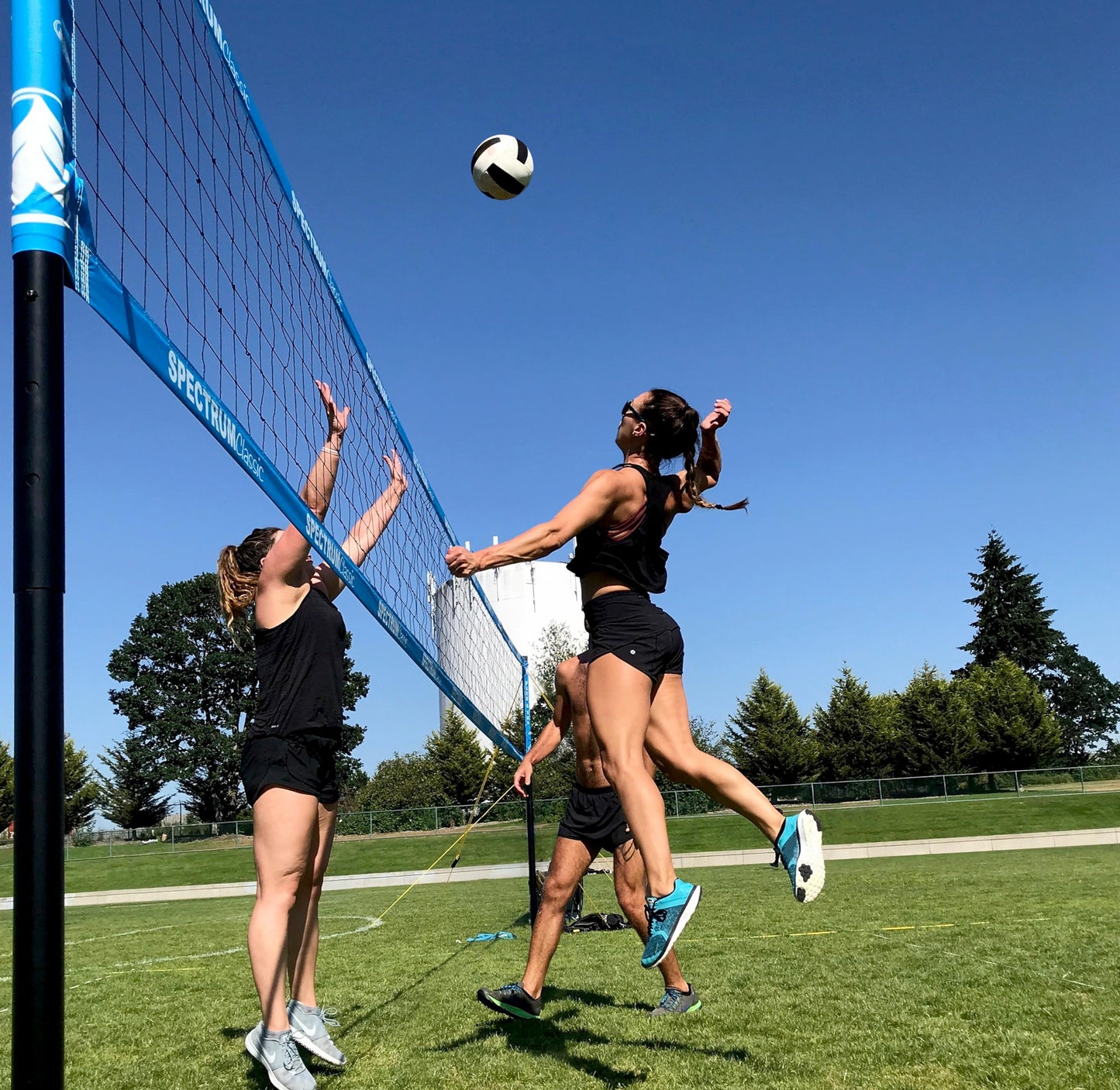 Park & Sun Sports Spectrum Classic: Portable Professional Outdoor Volleyball Net System, Denim Blue