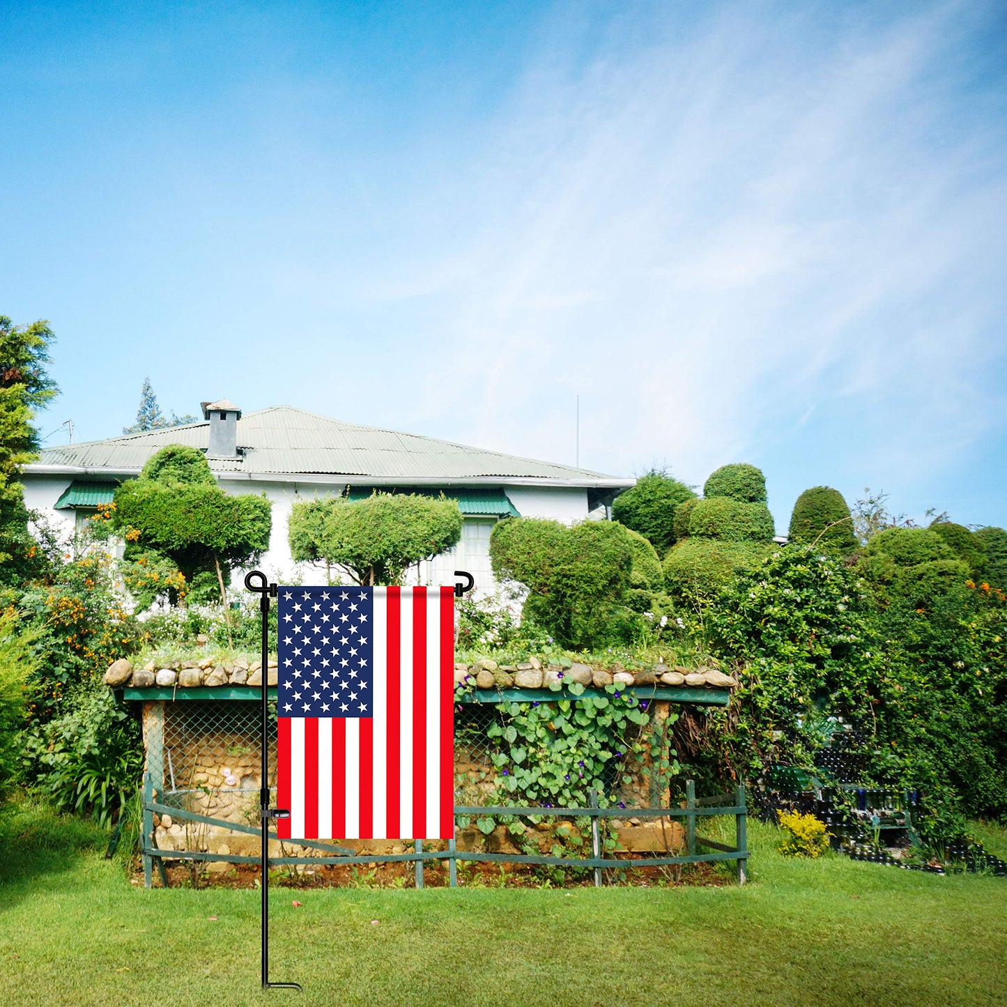 HOOSUN Garden Flag Stand, Premium Garden Flag Pole Holder Metal Powder-Coated Weather-Proof Paint with Tiger Clip and Spring Stoppers without flag