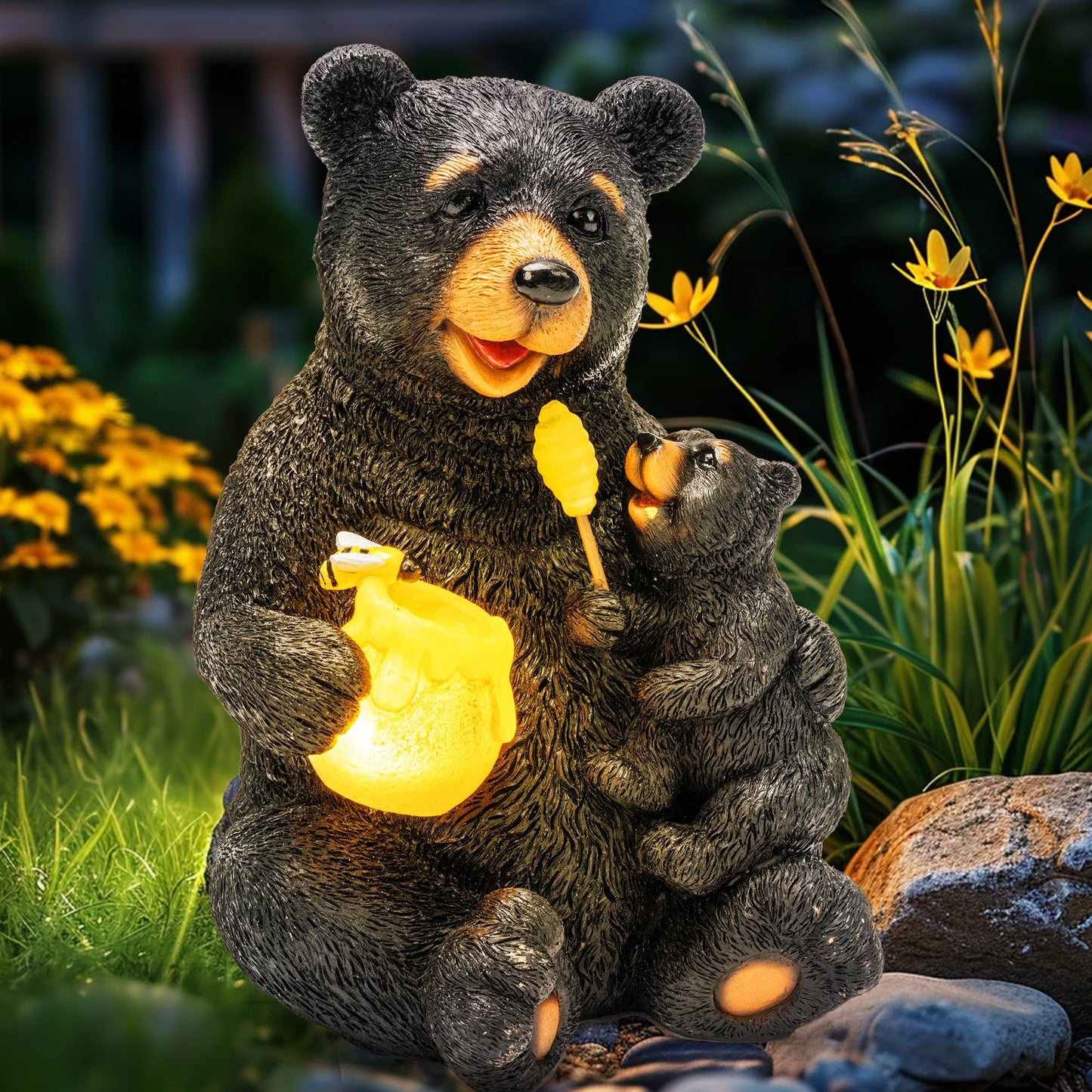 GIGALUMI Solar Garden Statues Loving Bear Figurine Lights for Outside, Yard Decorations Outdoor, Garden Decor Unique Birthday Housewarming Gifts for Mom, Women, Black