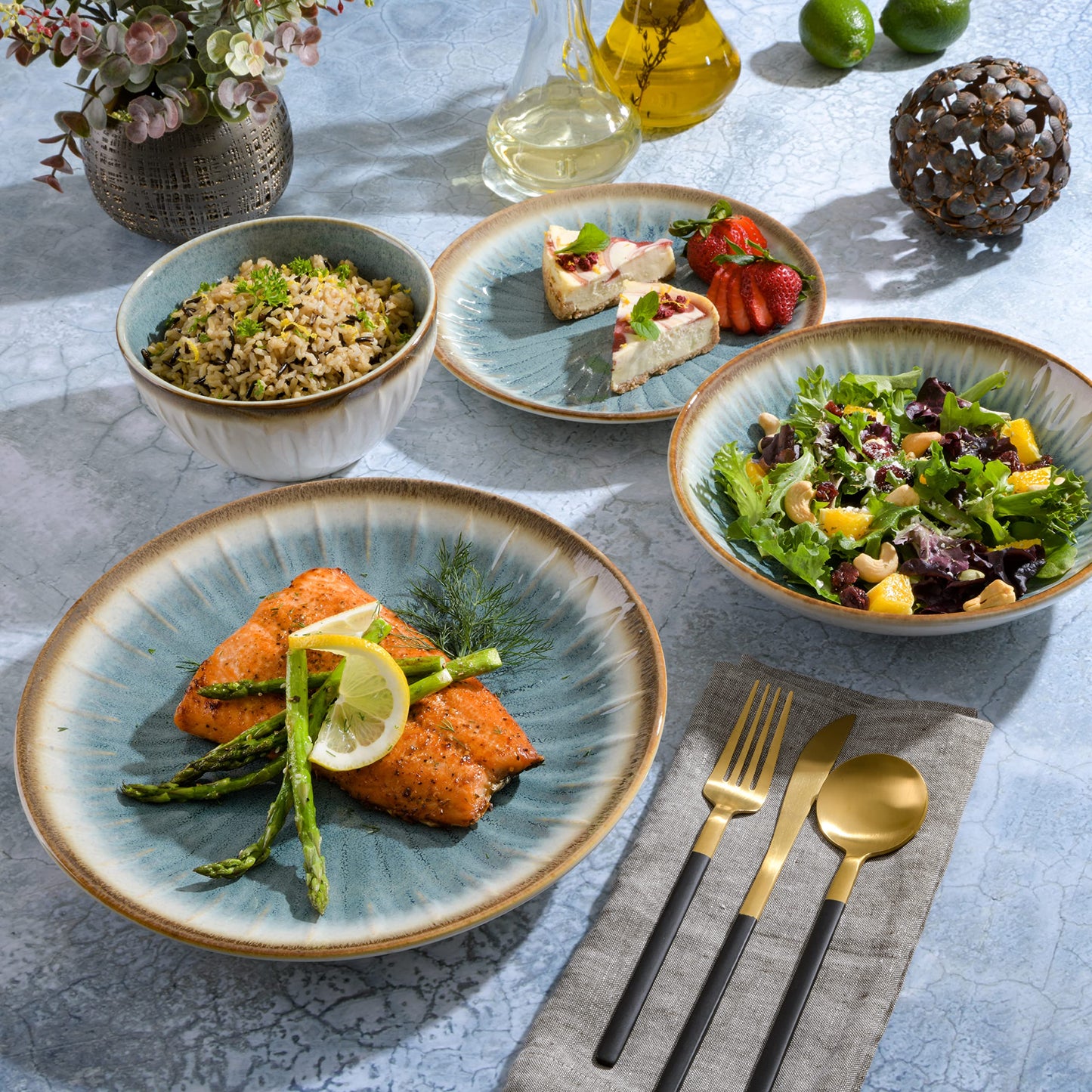 Gibson Elite Mayfair Bay Embossed Double Bowl Dinnerware Set, Service for 4 (16pcs), Blue