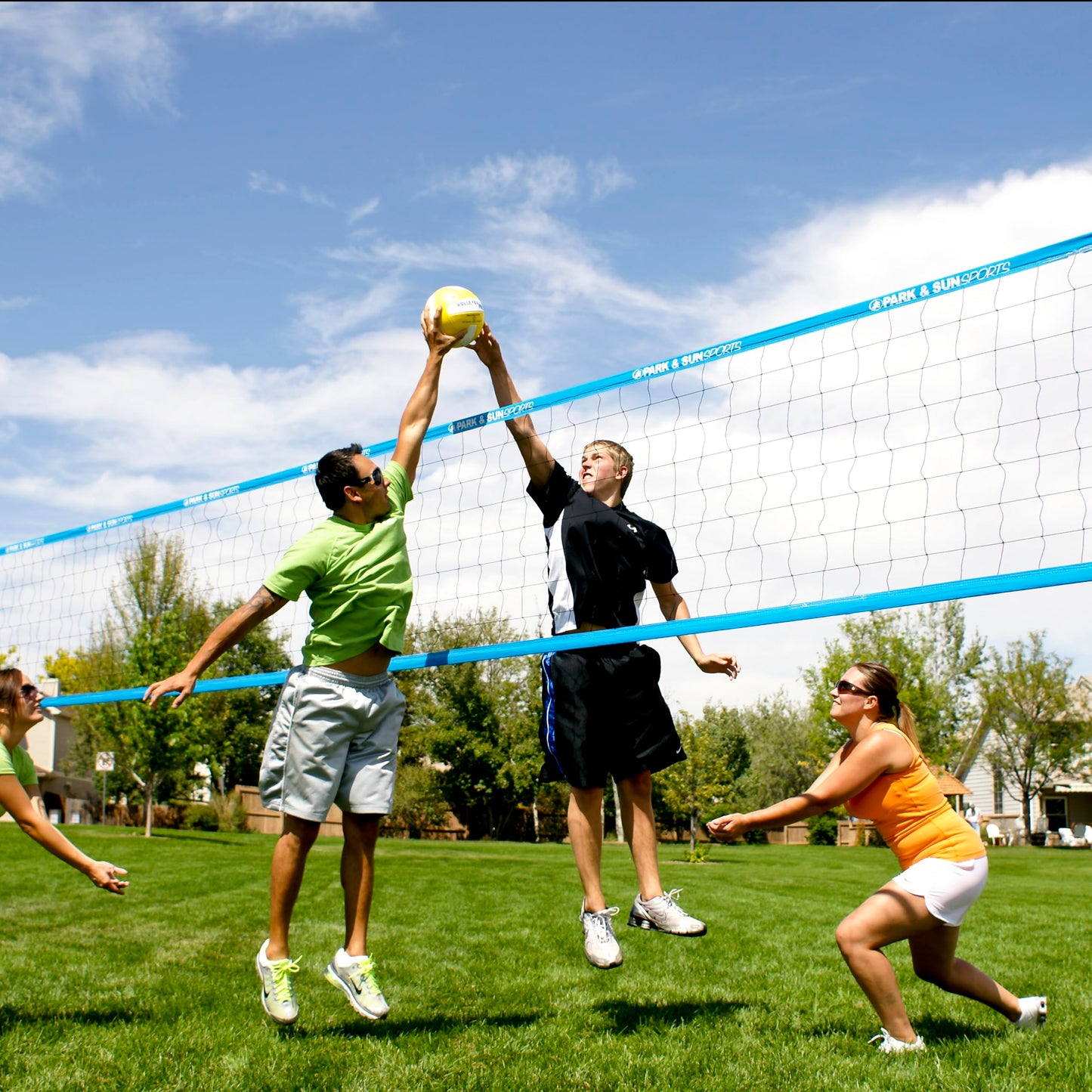Park & Sun Sports Tournament Flex 1000: Portable Outdoor Volleyball Net System, Blue