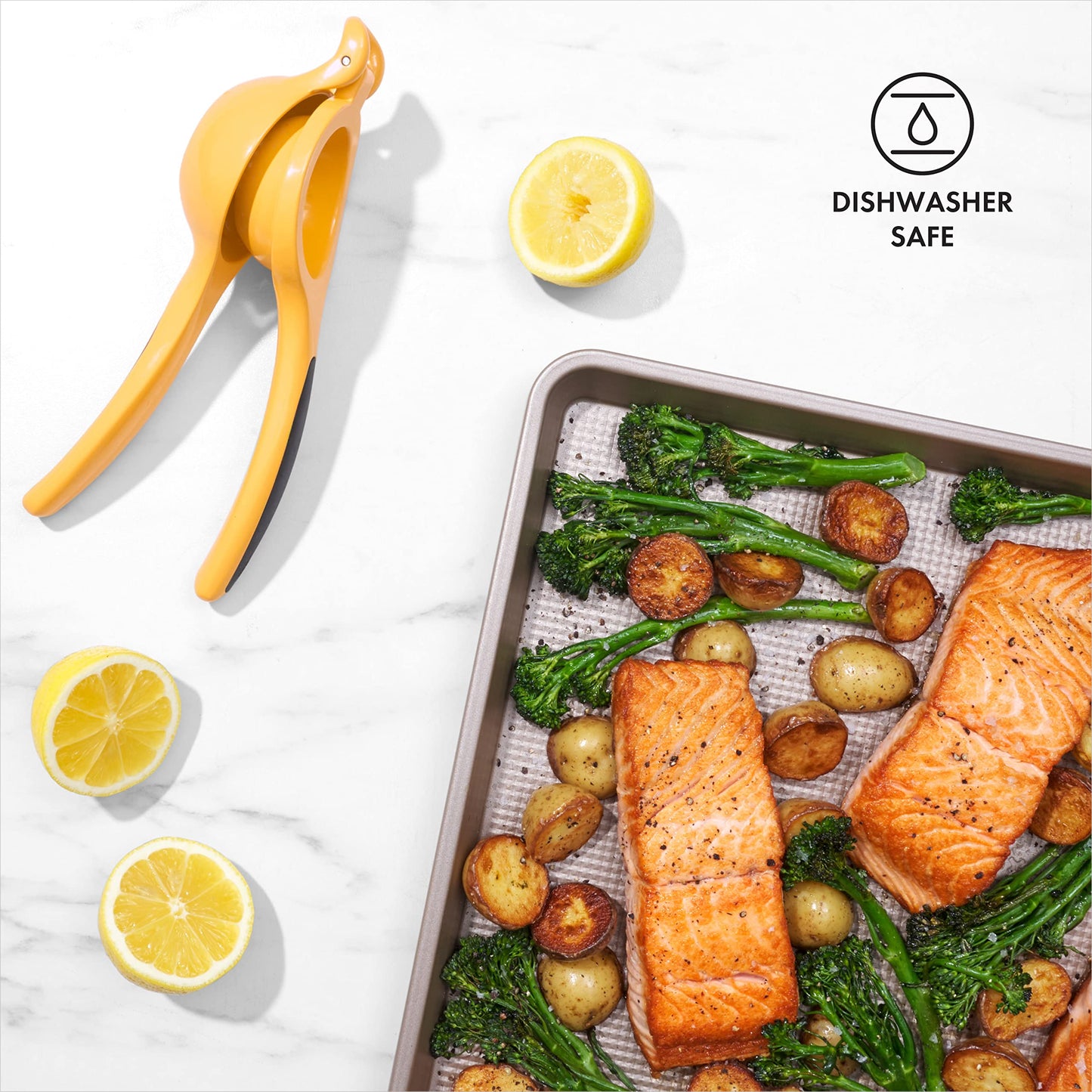 OXO Good Grips Citrus Squeezer